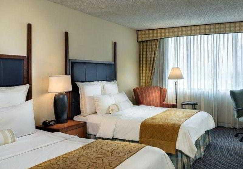 Marriott Westchase 4*