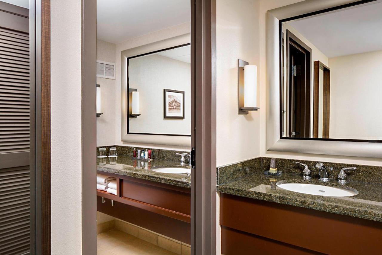 Marriott Westchase 4*